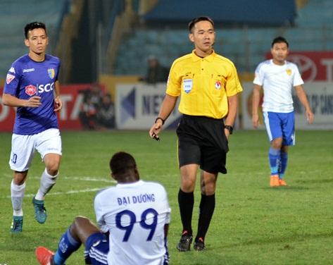 Bóng đá Thái Lan dính vào bê bối bán độ